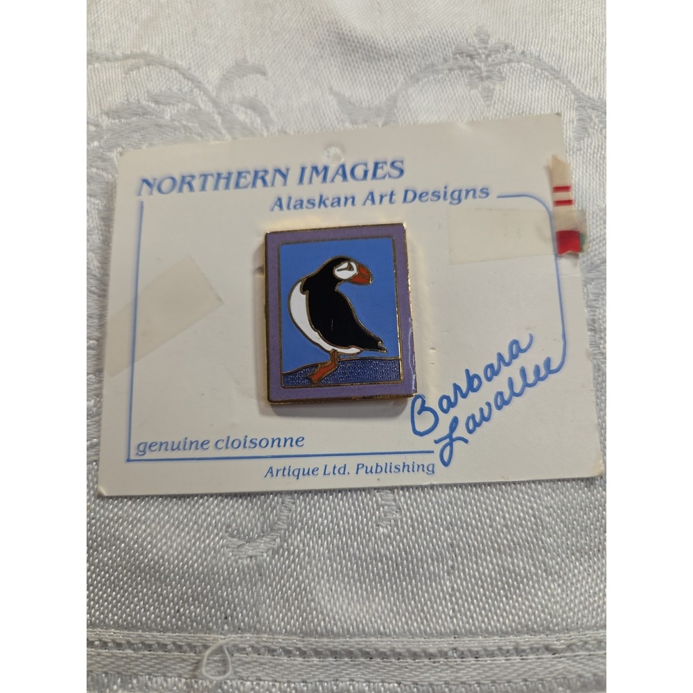 Northern Images Alaska Puffin Cloisonne Enamel Lapel Pin Barbara Lavallee NOS